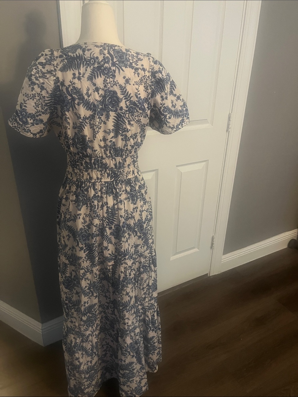 Anthropologie Somerset Maxi Dress - Picture 2 of 5